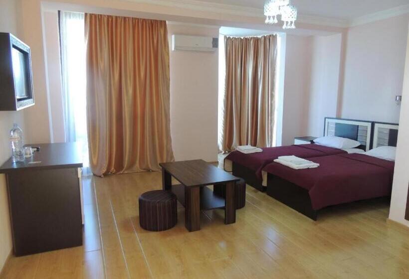 هتل Premium Palace