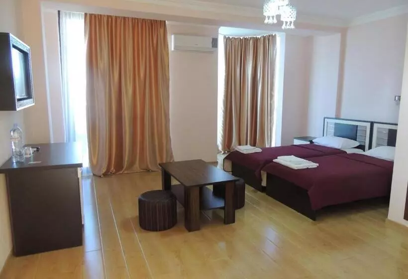 هتل Premium Palace