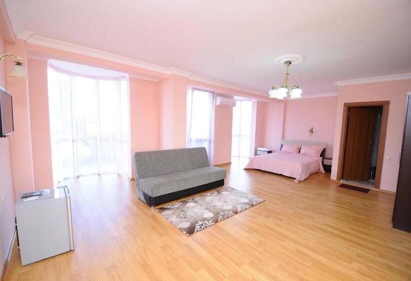 هتل Premium Palace