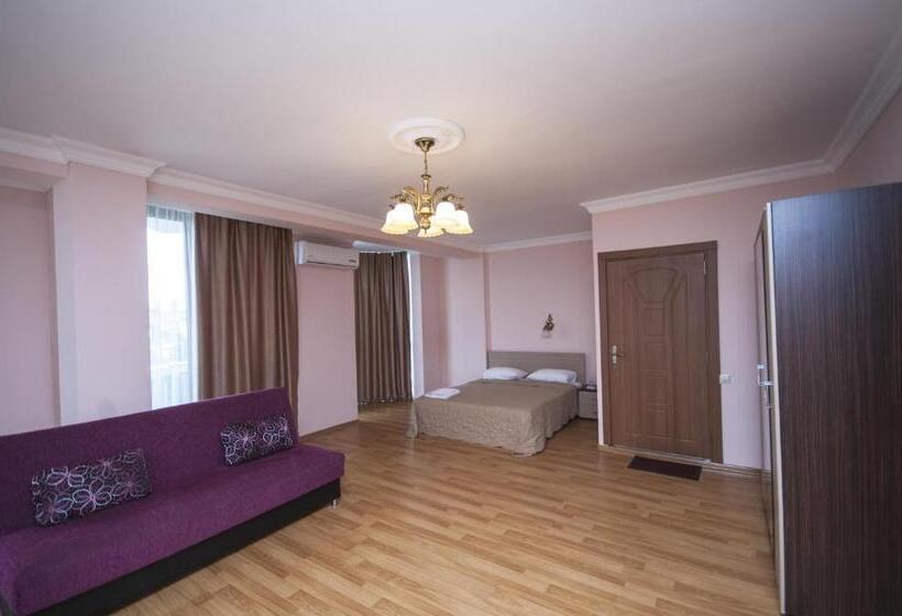 هتل Premium Palace