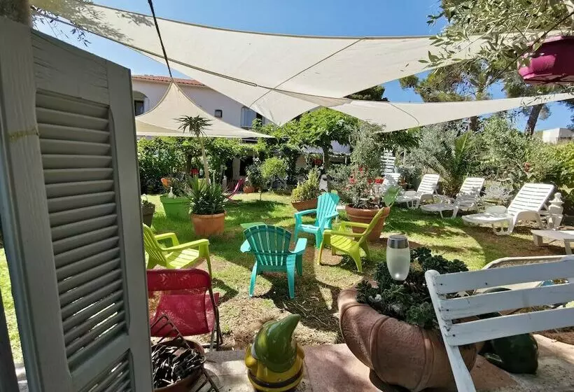 هتل Hôtel Punta E Mare Des Chambres Ou Des Appartements T2