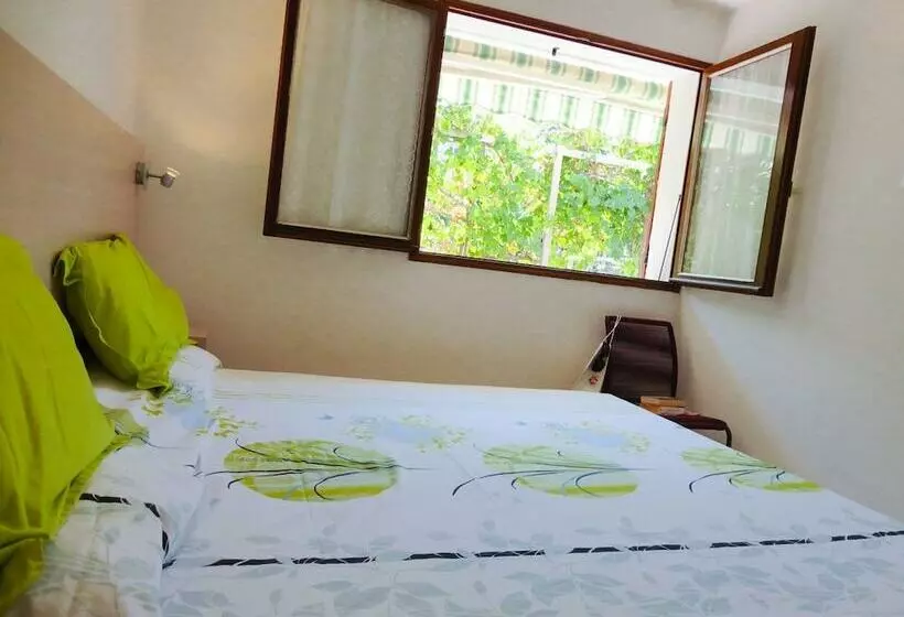 هتل Hôtel Punta E Mare Des Chambres Ou Des Appartements T2