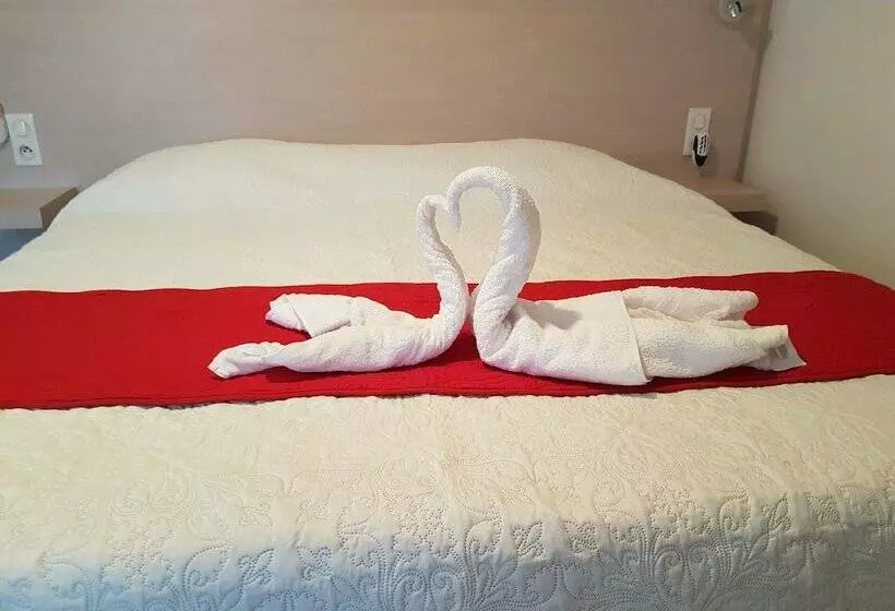هتل Hôtel Punta E Mare Des Chambres Ou Des Appartements T2