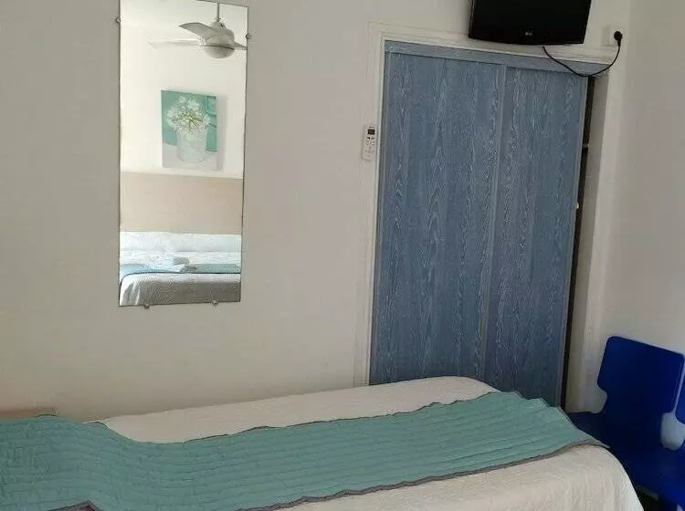 هتل Hôtel Punta E Mare Des Chambres Ou Des Appartements T2