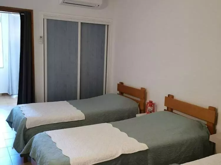 هتل Hôtel Punta E Mare Des Chambres Ou Des Appartements T2