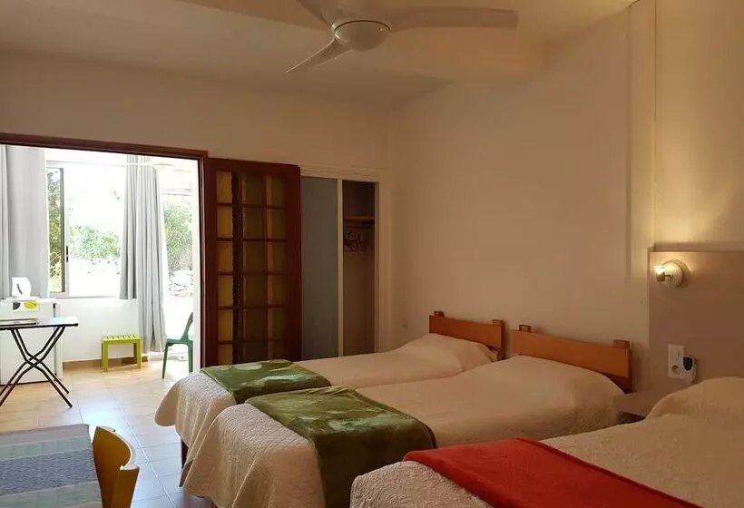 هتل Hôtel Punta E Mare Des Chambres Ou Des Appartements T2