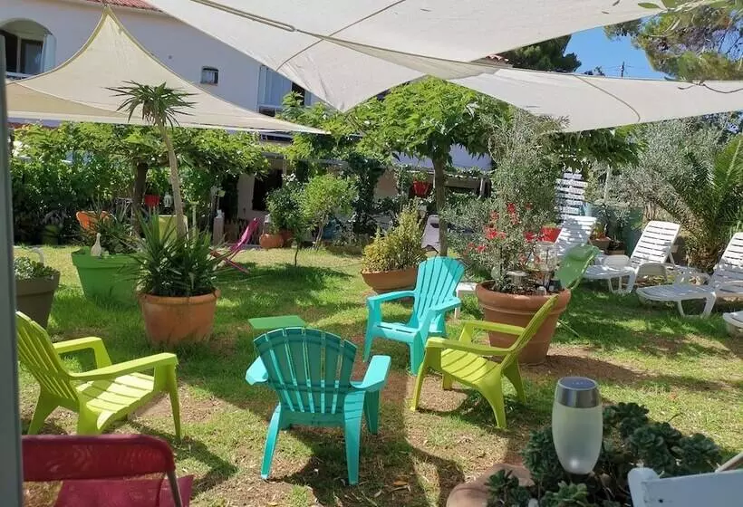 هتل Hôtel Punta E Mare Des Chambres Ou Des Appartements T2