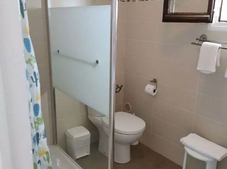 هتل Hôtel Punta E Mare Des Chambres Ou Des Appartements T2