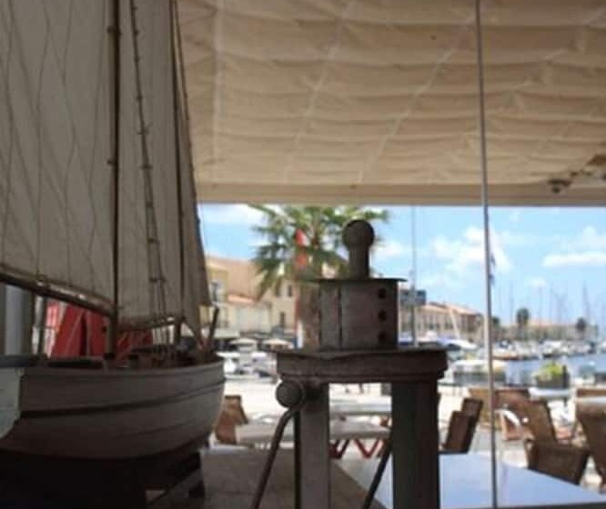 فندق Restaurant Du Port