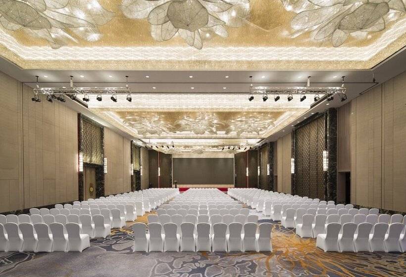 בית מלון כפרי Wanda Realm Yiwu