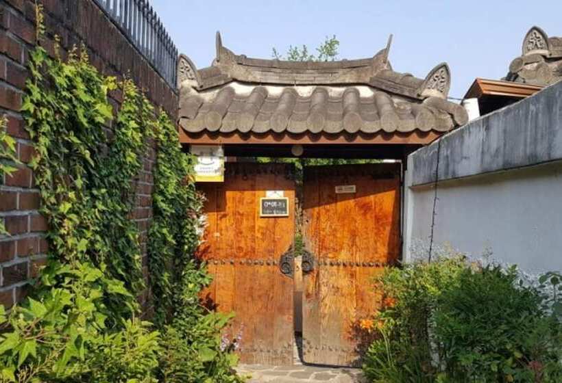 Jeonju Inyeon Pension