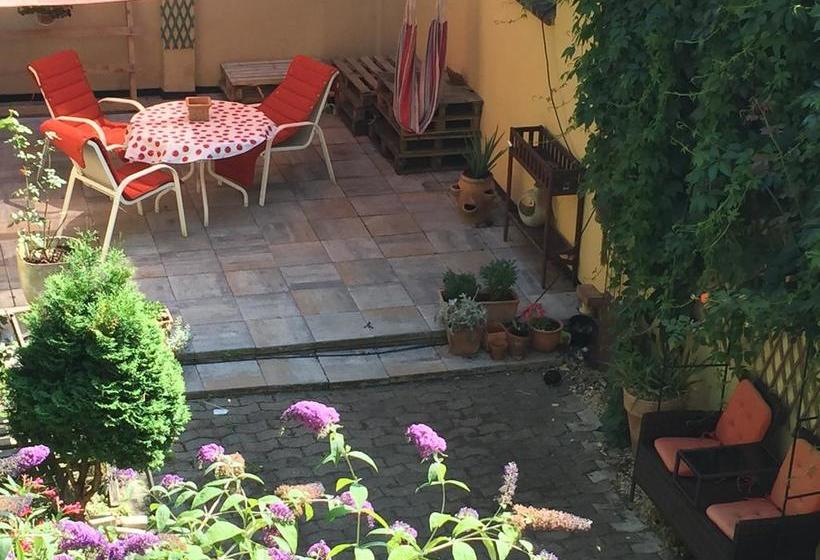 Lülleken Bed & Breakfast Gästesuite