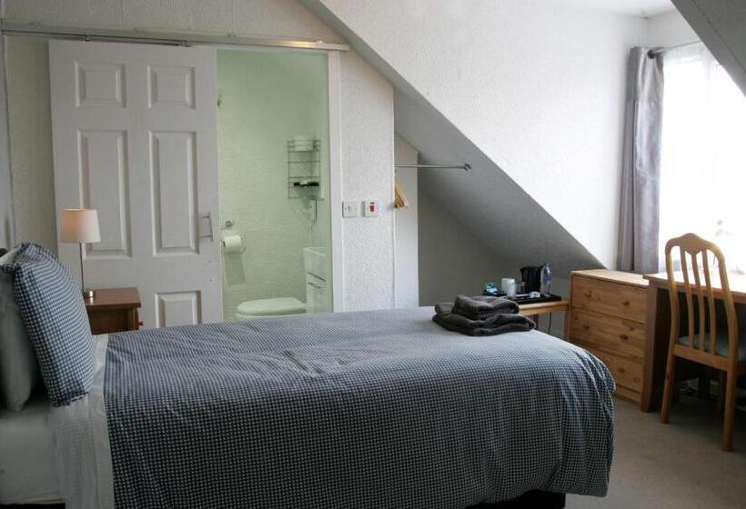 Пансион Dean Park Guest House