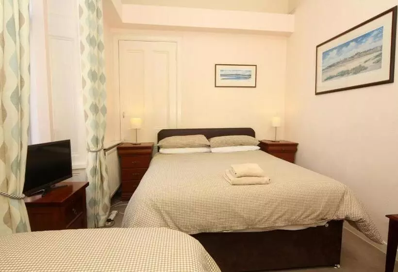 ペンション Dean Park Guest House