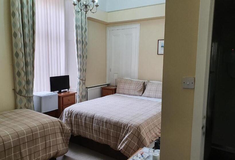 Пансион Dean Park Guest House