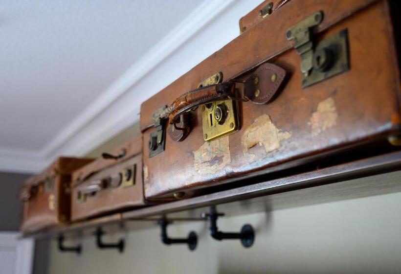 Пансион The Grove Cromer