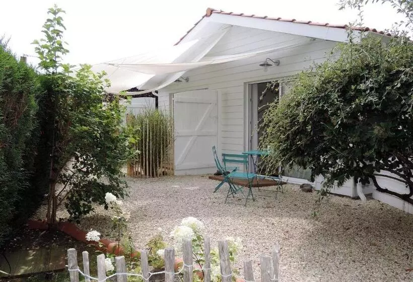 ベッドアンドブレックファースト Chambres D Hôtes Villa Surcouf