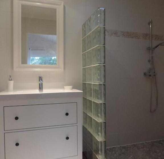 민박 Chambres D Hôtes Villa Surcouf