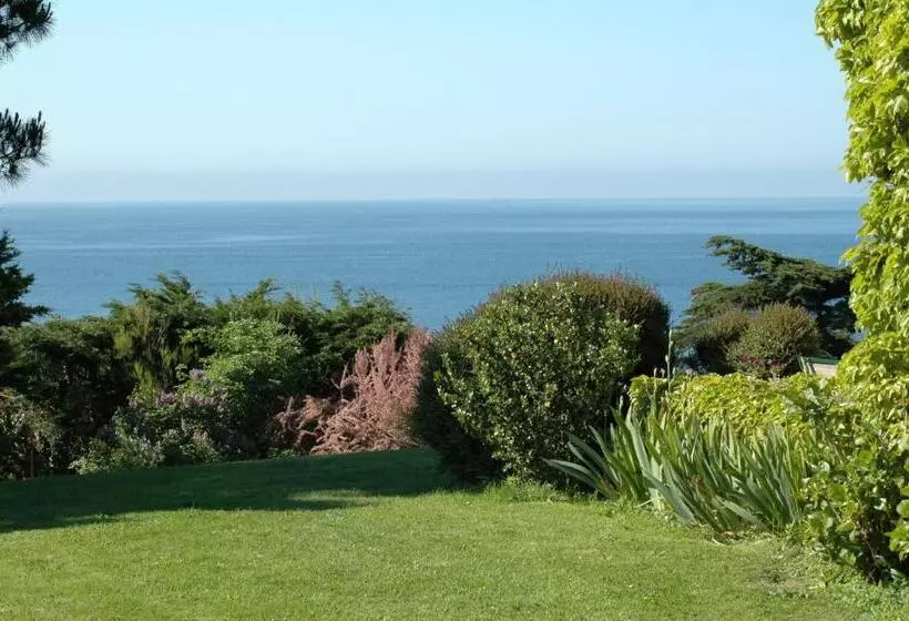 Aamiaismajoitus (B&B) La Criste Marine