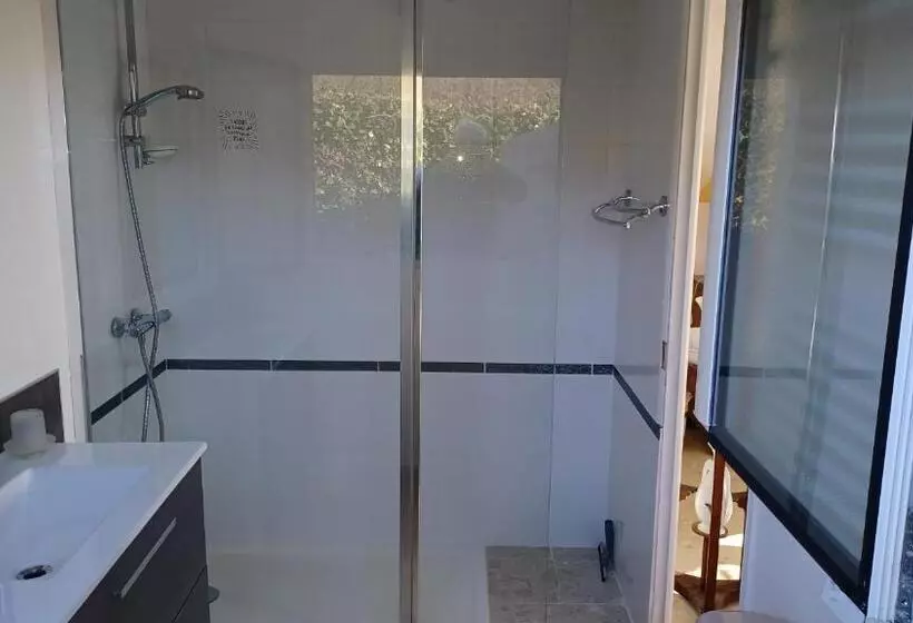 Aamiaismajoitus (B&B) La Criste Marine