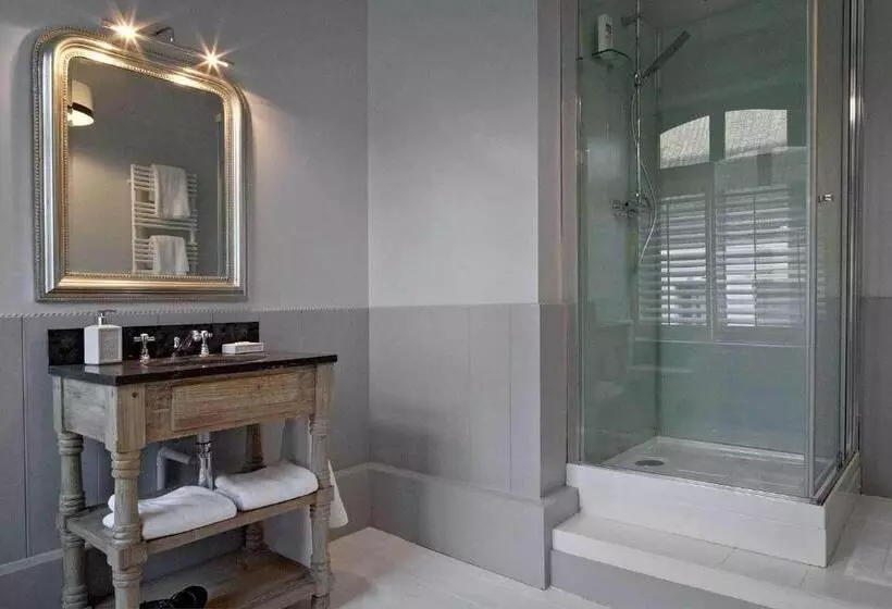 تختخواب و صبحانه Maison 76