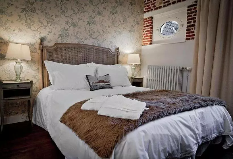 تختخواب و صبحانه Maison 76