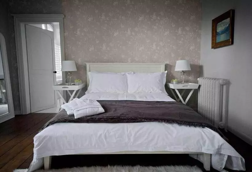 تختخواب و صبحانه Maison 76