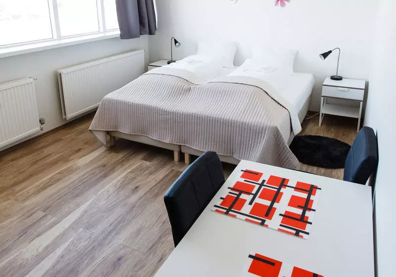 تختخواب و صبحانه Route 1 Guesthouse