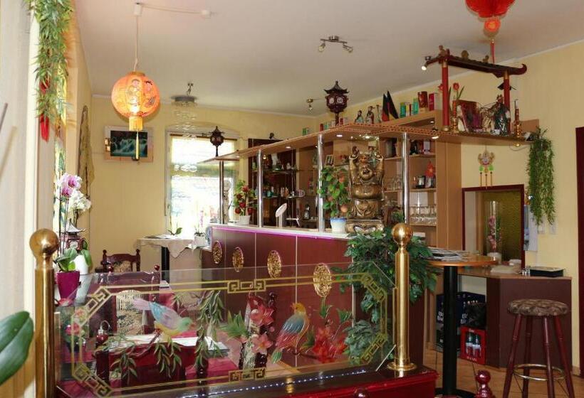 Отель Alte Post