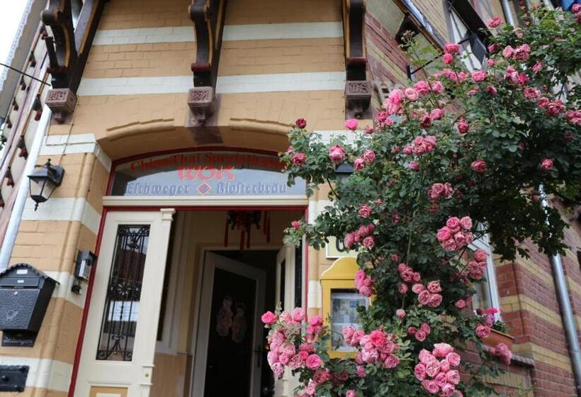 Отель Alte Post