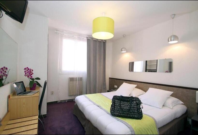 בית מלון כפרי Hôtel Peyramale