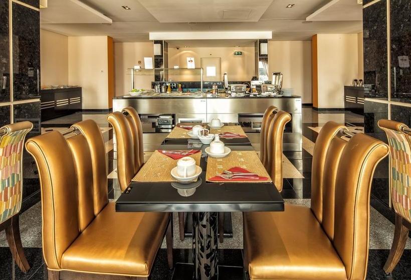 Iu Hotel Luanda Viana