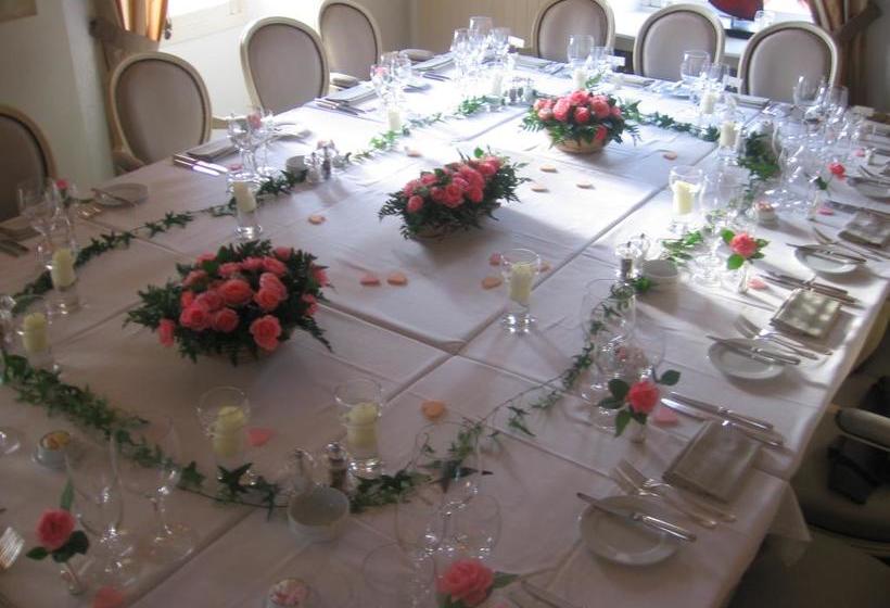 فندق Hôtel Restaurant Les Deux Frères