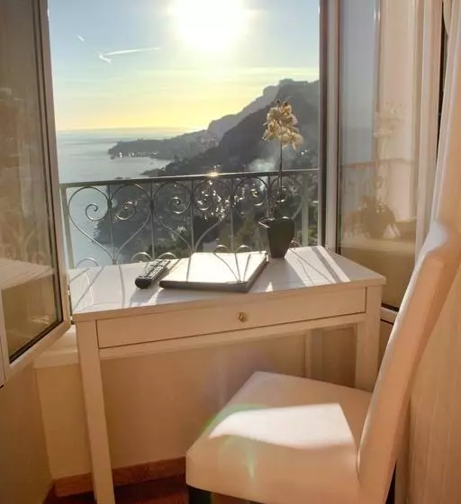 ホテル Hôtel Restaurant Les Deux Frères