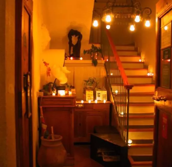 ホテル Hôtel Restaurant Les Deux Frères