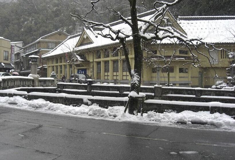 בית מלון כפרי Matsuya