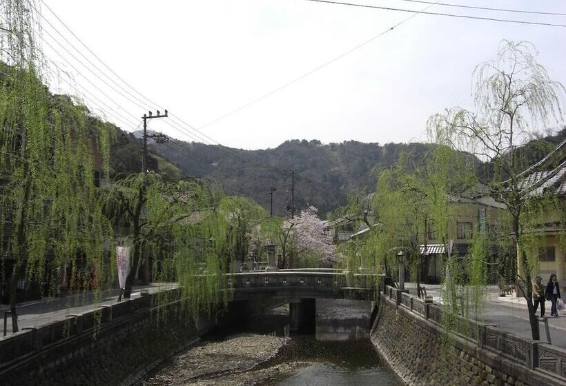 בית מלון כפרי Matsuya