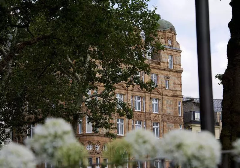 Hotelli Victory House Leicester Square