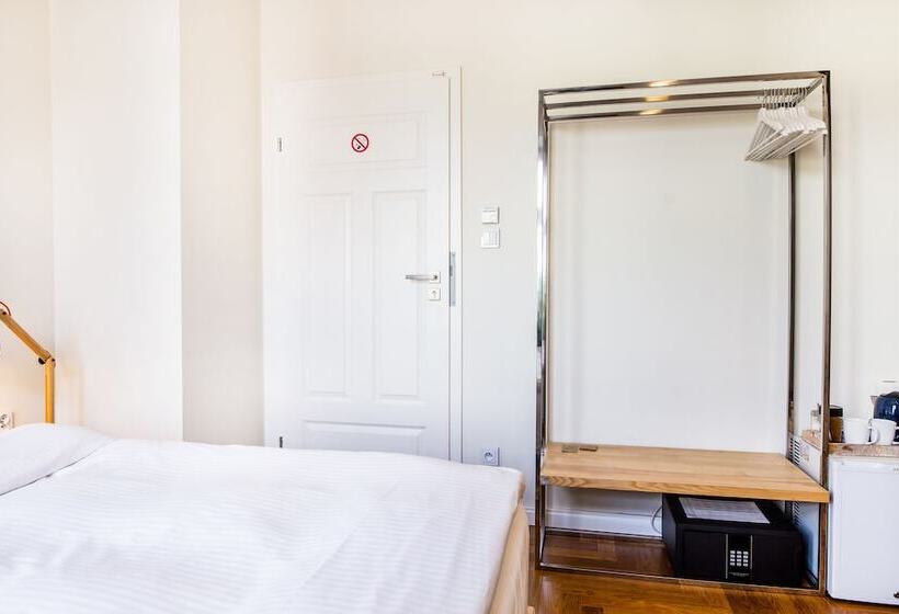 Novumhouse   Tomasza