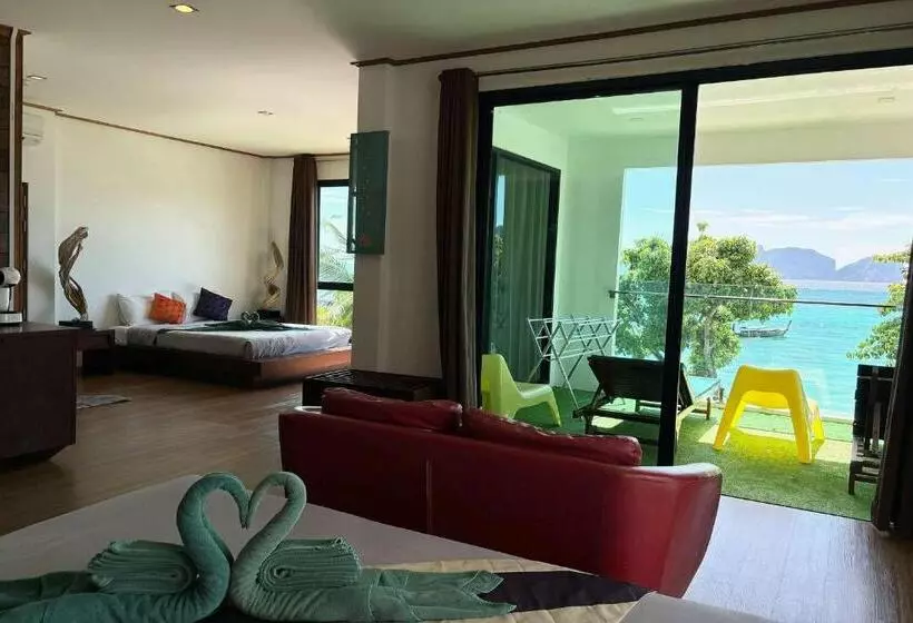 Paradise Resort Phi Phi Sha Plus