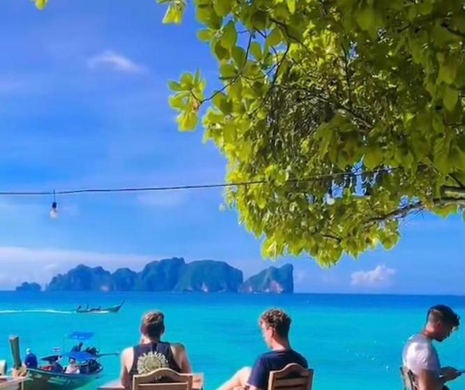 Paradise Resort Phi Phi Sha Plus