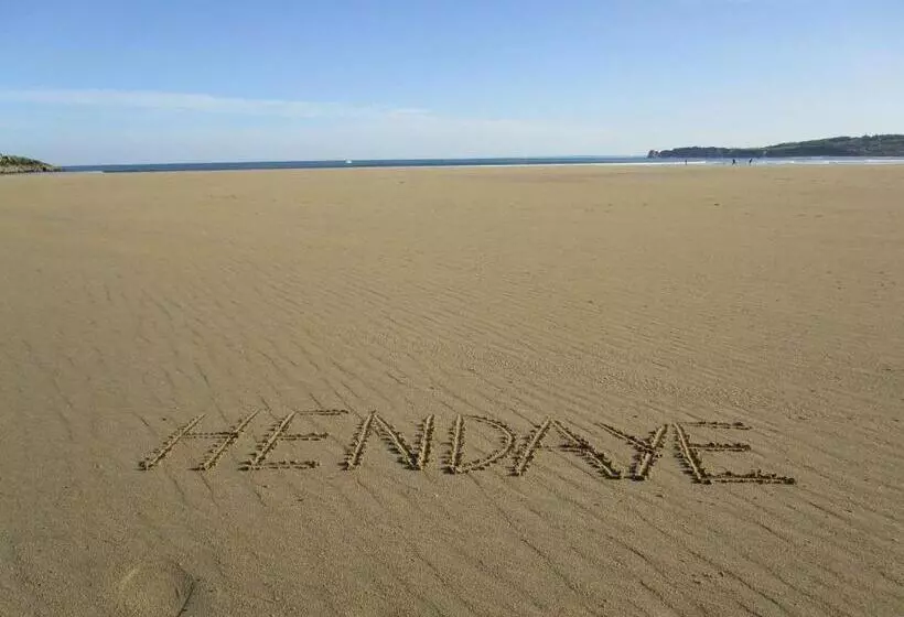 Charmant Studio Moderne En Front De Mer Avec Parking à Hendaye Fr 1 2 286
