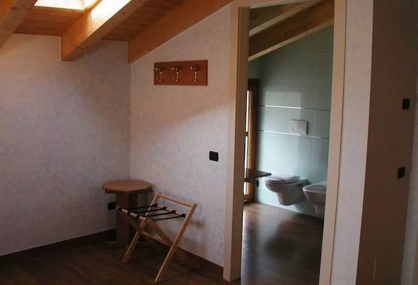 Azzano Holidays B&b