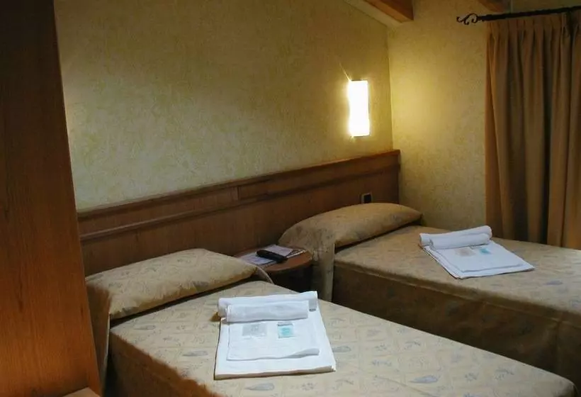 Azzano Holidays B&b