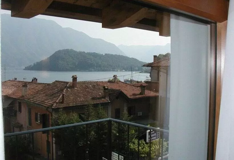 Azzano Holidays B&b