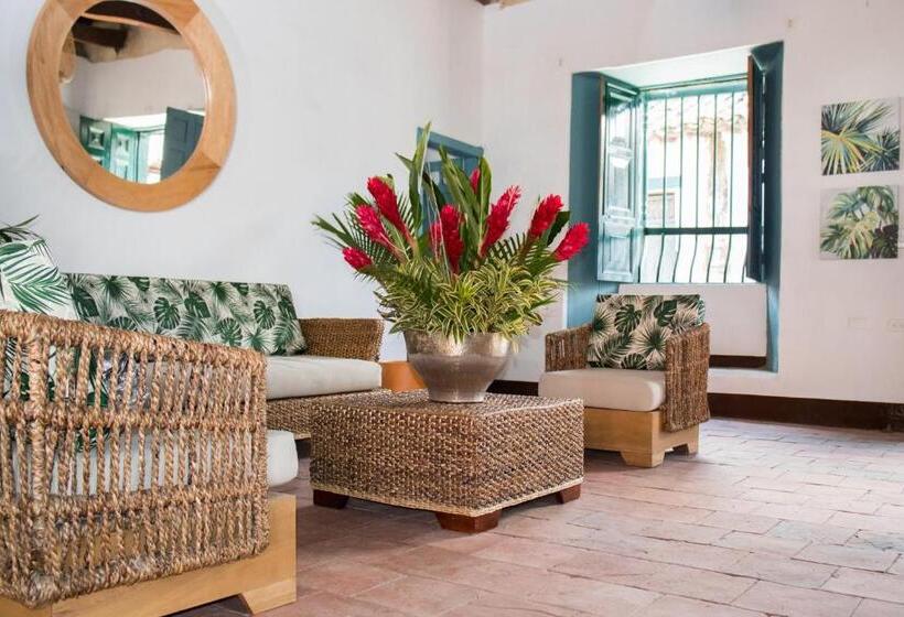 Hotel Camino A Santa Fe