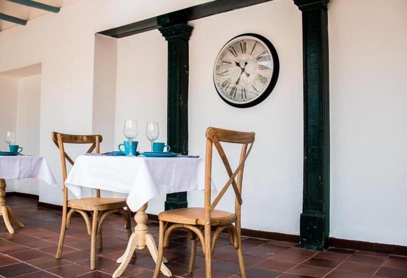 Hotel Camino A Santa Fe