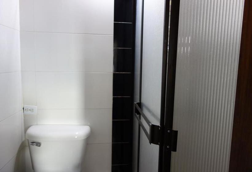 בית מלון כפרי Casa Bellavista Hostel