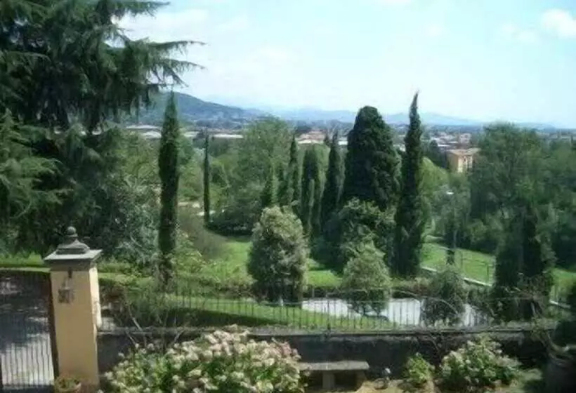 Hotelli Dimora Dei Tasso