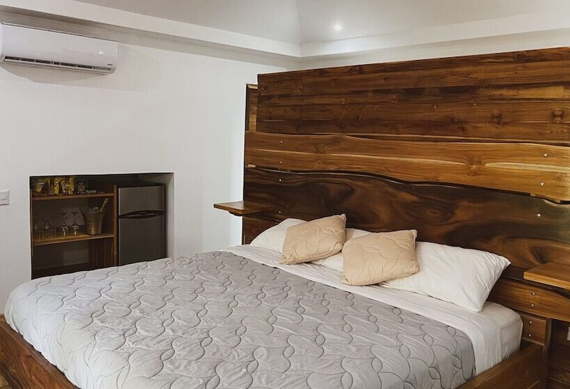 Szálloda Dreamsea Surf Camp